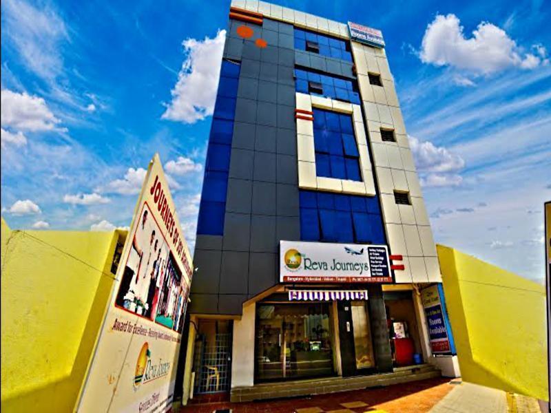 Reva Guest House Tirupati Extérieur photo